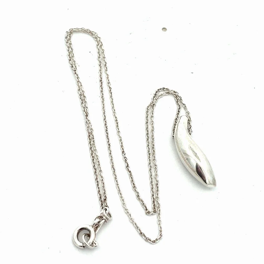 Tiffany & Co Elsa Peretti 925 Sterling Silver Teardrop Raindrop Pendant Necklace